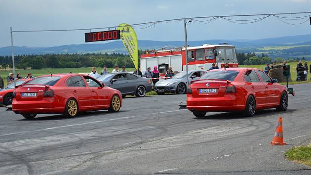 Letiště na Kříženci patřilo Auto Moto Párty.