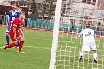 Mužstvo FK Tachov prohrálo ve čtrnáctém kole ČFL s Kolínem 0:1.