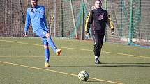 Dynamo Studánka (v modrém) - Baník Stříbro (v bílém) 0:2.