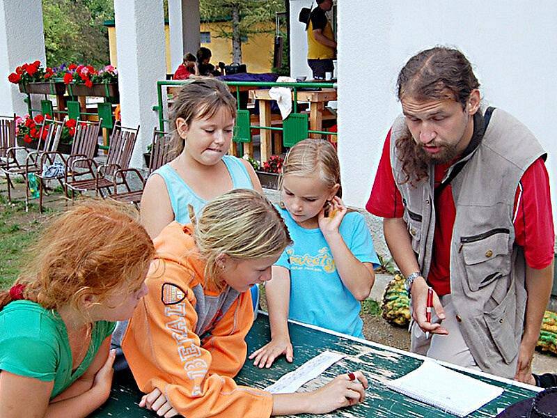 Do Svojšína se malí táborníci vracejí rádi