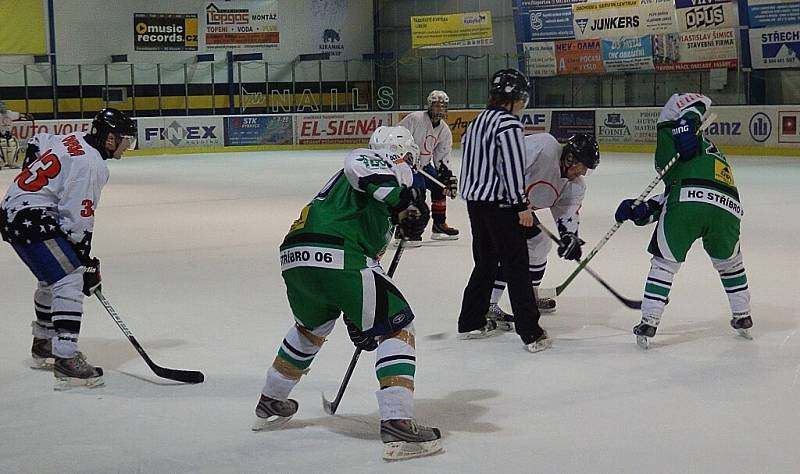 Lední hokej-finále play off: Stříbrská nulašestka porazila HC Omega Trans B 3:2.