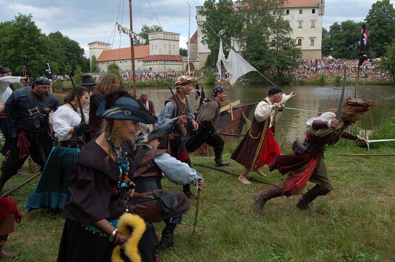 Zámecké historické slavnosti v Boru