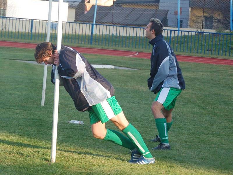 Mužstvo FK Tachov se s divizním podzimem loučilo výhrou nad FC ZVVZ Milevsko 3:1