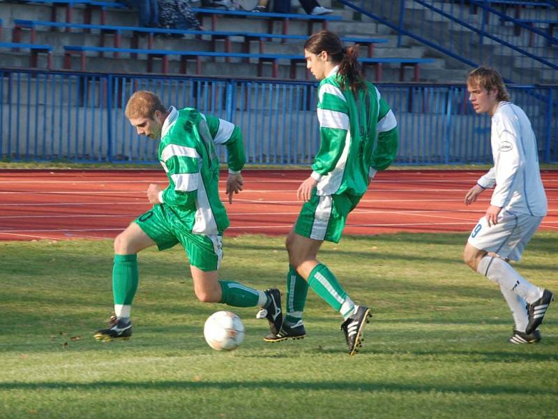 Mužstvo FK Tachov se s divizním podzimem loučilo výhrou nad FC ZVVZ Milevsko 3:1