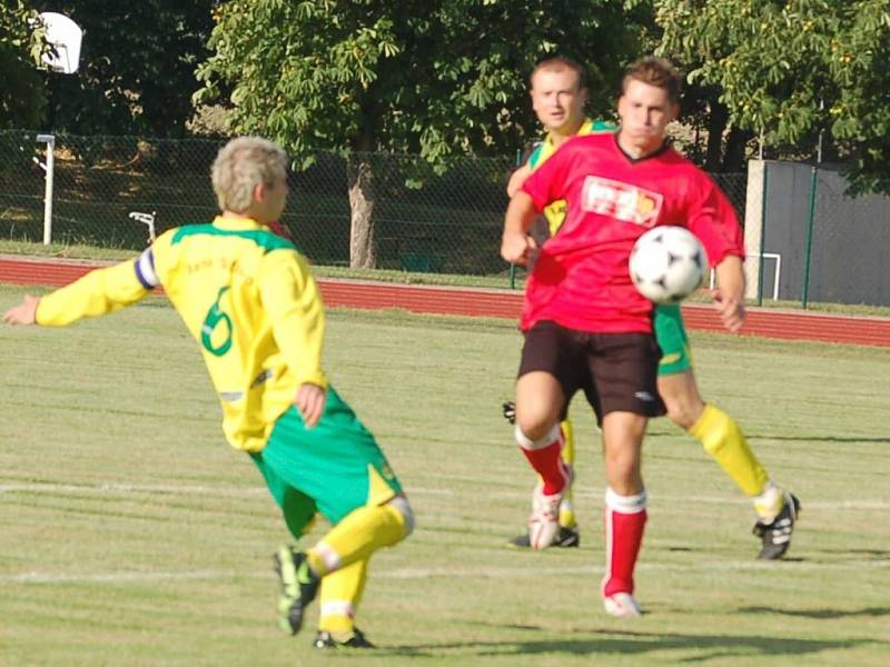 Přípravný fotbal: Baník Stříbro – Sokol Město Touškov 5:0 (4:0) 