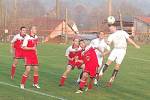 Fotbal– 1. A třída: TJ Rozvadov – Keramika Horní Bříza 1:1 (1:0, Roháč – Beneš) 