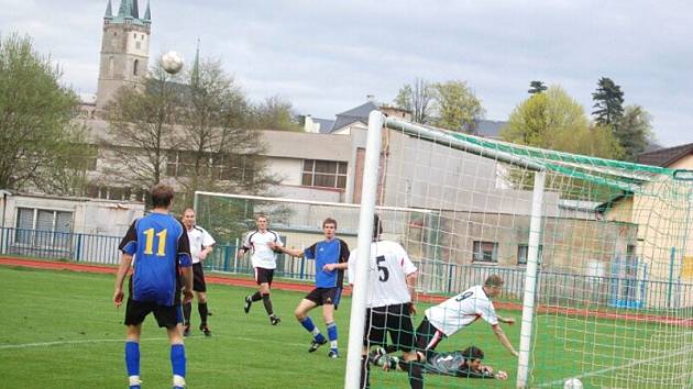 Fotbalové utkání Tachov – Admira Praha 0:2.