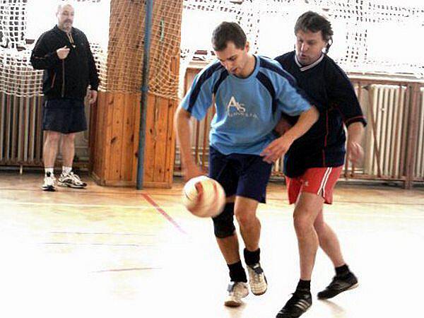 Pohár starostky převzalo družstvo hasičů z Tachova