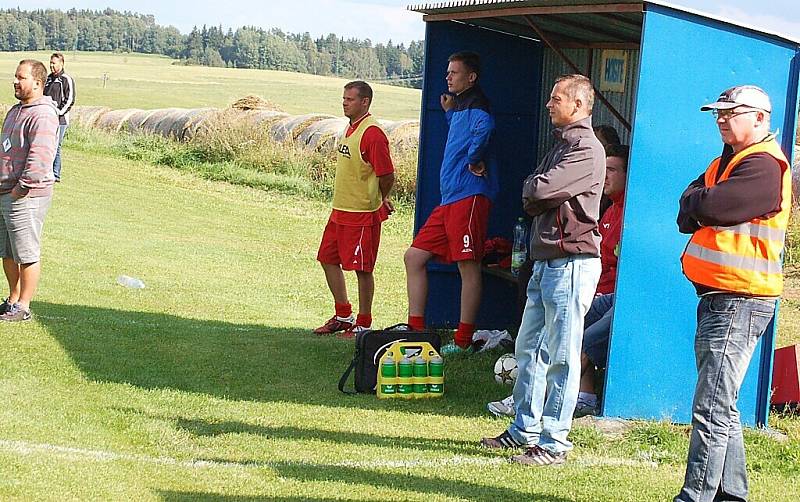 Fotbal: Ve druhém kole 1. A třídy se utkaly dva týmy z Tachovska, Chodský Újezd vyhrál 3:1.