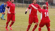 Fotbal: V okresním derby 1. A třídy prohrála Chodová Planá s Chodským Újezdem 1:4.