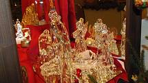Kostel Všech Svatých ve Stříbře je od vánočních svátků plný betlémů. 