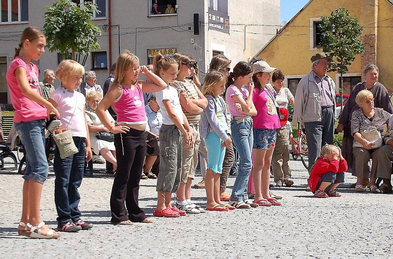 Slavnostní otevření náměstí v Chodové Plané.