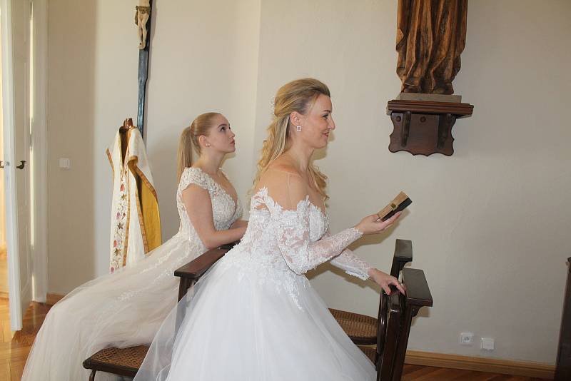Na zámku v Tachově se konalo valentýnské a svatební odpoledne.