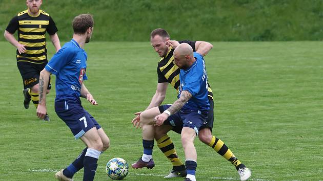 Krajský přebor, 25. kolo: FC Chotíkov 1932 - FK Tachov 0:1.