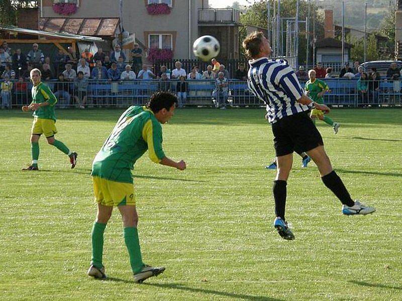 Puma krajský přebor: Stříbrští fotbalisté v Městě Touškově neuspěli, skóroval jen Florus 