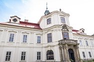 Barokní zámek v Trpístech.