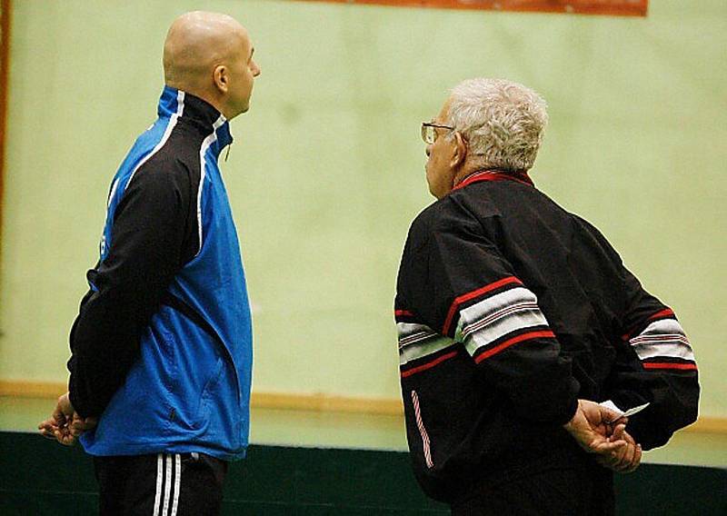 Stolní tenis: Tým S. Bor střechy Homolka remizoval a vyhrál s ABC Braník. 