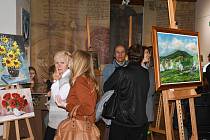 Umělci a výtvarníci ze Stříbra a okolí vystavují v muzejním sále Městského muzea ve Stříbře