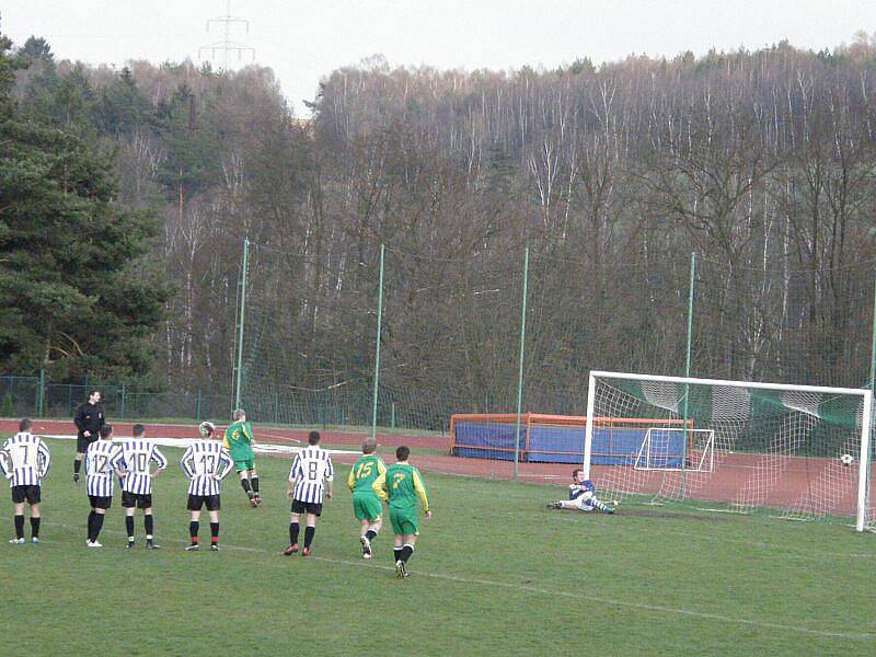 Stříbrští fotbalisté prohráli se S. Město Touškov na vlastním hřišti 2:5 