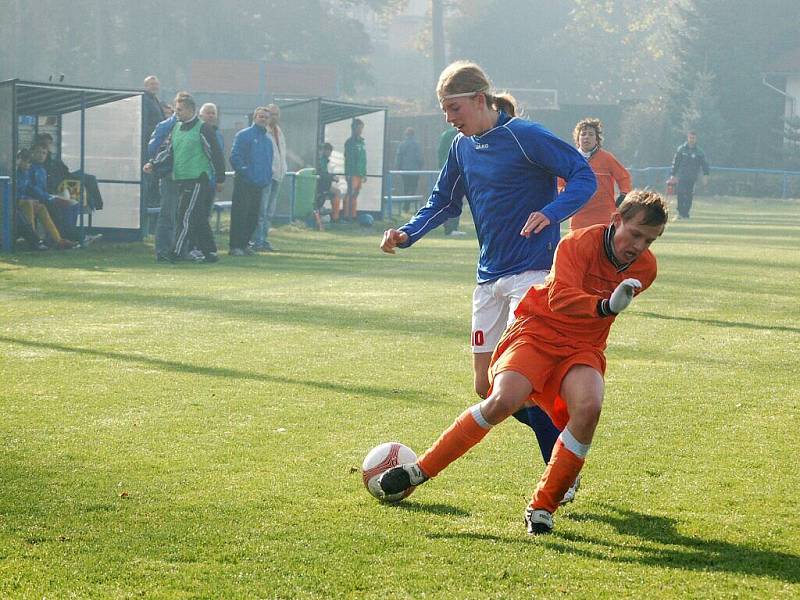 Fotbal – divize starších žáků: FK Tachov – Slavoj Praha Podolí 2:0 