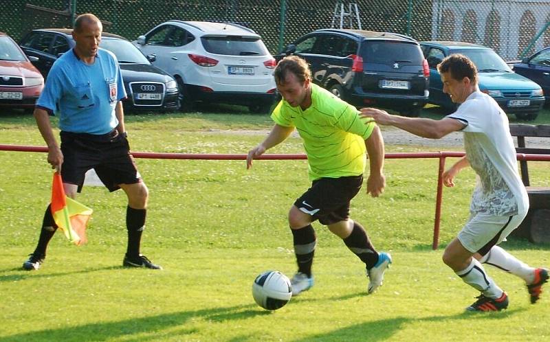 Rozvadovští v boji o postup do přeboru porazili Start Luby 2:1.