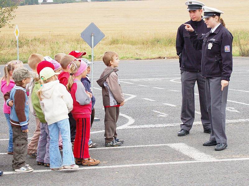 Policisté školili předškoláky