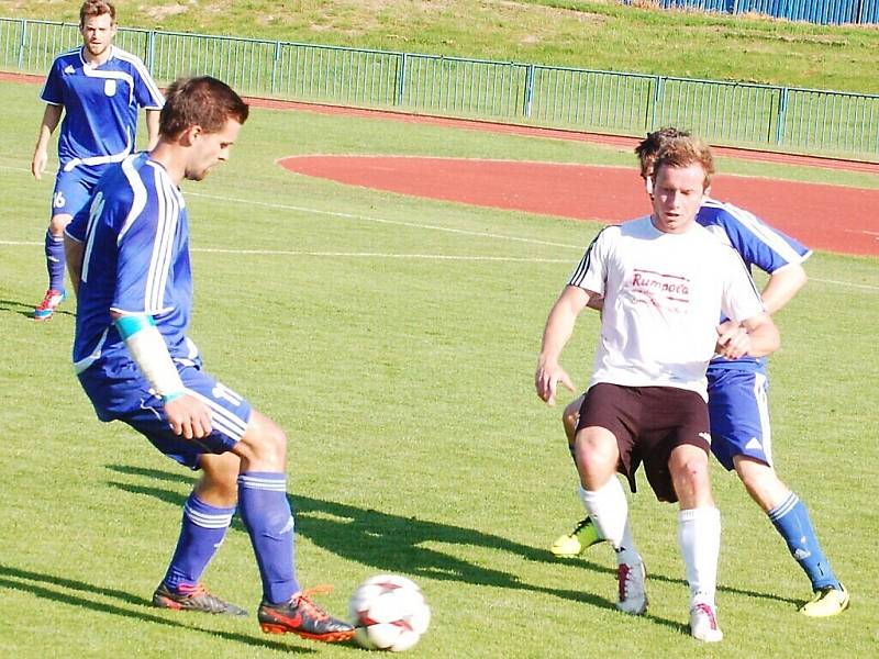 V rámci 27. kola divize se hrálo také západočeské derby mezi FK Tachov a FC Rokycany. 