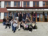 Mezi šestnáct škol z České republiky, které obdržely ocenění  eTwinningová se dostala také Základní škola Přimda.
