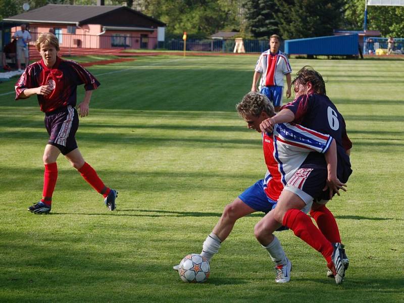 Fotbal – Přebor Plzeňského kraje: Fotbalový klub Tachov – TJ Sušice 3:1 (2:1)