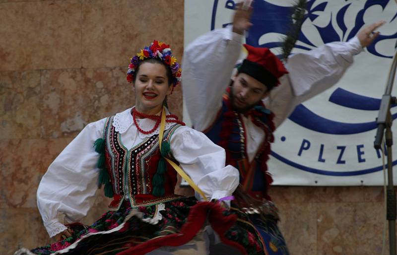 22. Mezinárodní folklorní festival CIOFF® Plzeň 2018, zahájení v Konstantinových Lázních.