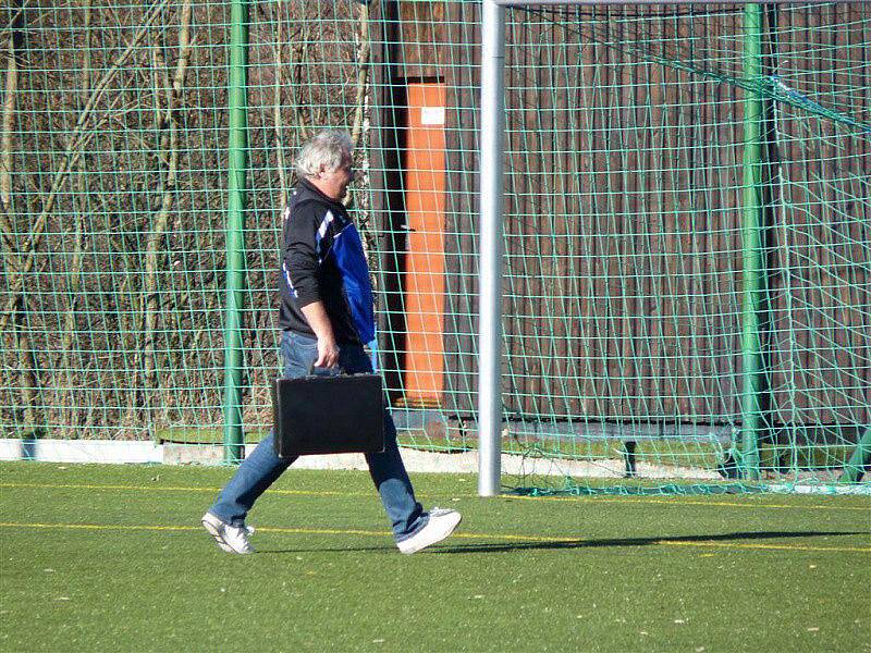 Fotbal: Starší a mladší žáci FK Tachov si v posledním podzimním kole s chutí zastříleli.