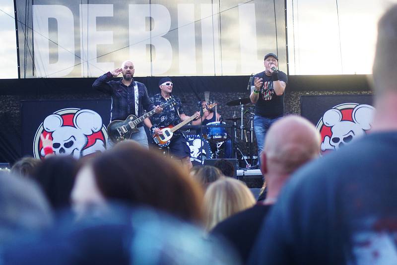 O víkendu se uskutečnil v pořadí osmý ročník rockového festivalu Tarock.