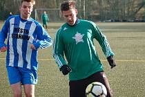 Tachov (v zeleném) - Staňkov. Kanonýr Lukáš Hudec (vpravo).