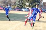 Jarní premiéra diviznímu mužstvu FK Tachov na domácím trávníku skončila nerozhodně 1:1. 