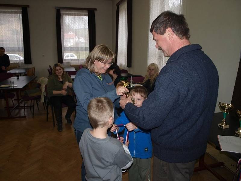 V třemešenském kulturním domě se střílelo ze vzduchovky.