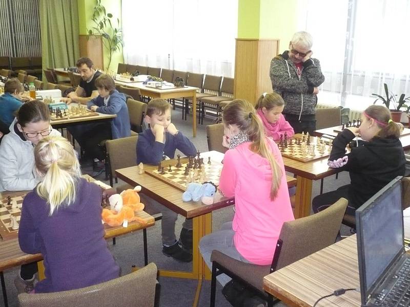 Z mládežnického šachového turnaje.