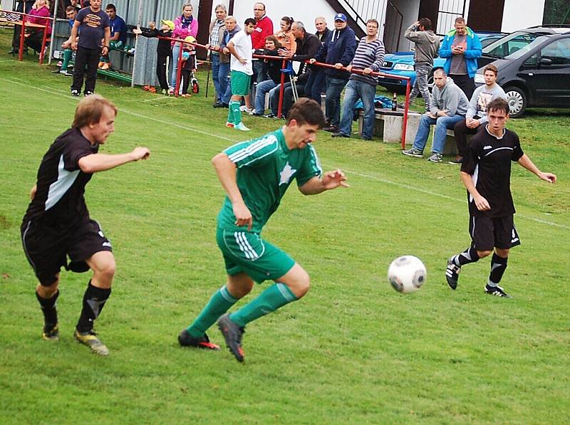 Fotbal: V šestém kole krajského přeboru porazil Rozvadov celek SSC Bolevec 3:1.