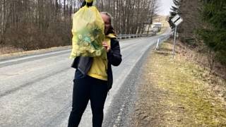 Pomohli přírodě. V okolí Obory nasbírali dobrovolníci 27 pytlů odpadků -  Tachovský deník