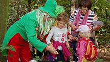 Pohádkový les lákal děti v Kostelci