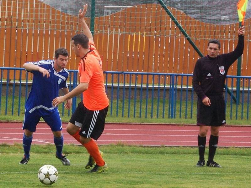 Divize: FK Tachov–TJ S. Nová Ves pod Pleší 2:4