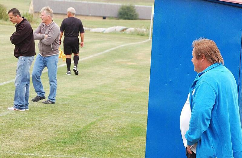 Fotbalová 1. B třída: Chodský Újezd - Chodová Planá 5:3.