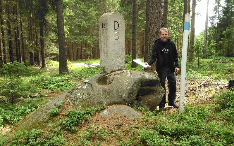 V rámci akcí "Pojďte s námi do přírody" se konala další vycházka, tentokrát zavedla účastníky k opevnění Ippen a na zemskou hranici.