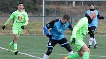 3. kolo Poháru PKFS: TJ Keramika Chlumčany (na snímku fotbalisté v modrých dresech) - FK Tachov 2:3 (2:3).