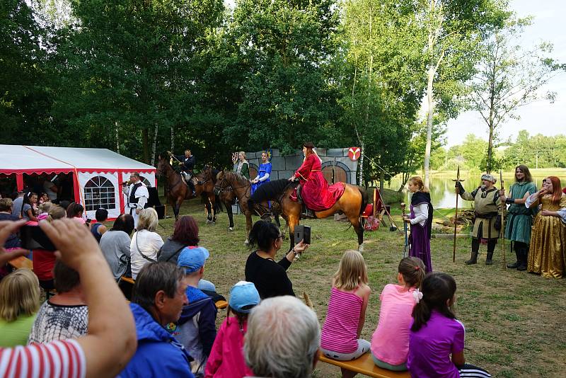 Ve Starém Sedlišti se uskutečnil třetí Historický večer