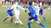 Fotbalisté divizního FK Tachov po dvou remízách porazili FC ZVVZ Milevsko 2:0.