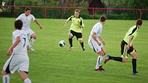 Fotbal-1. A třída: Rozvadovští byli v okresním derby proti B. Stříbro úspěšní, zvítězili 5:2.