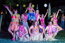 Hawaii party v Černošíně přilákala rekordní počet návštěvníků.