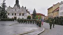 Archivní snímky z posledního vystoupení výcvikového střediska ve Stříbře před jeho ukončením. Akce se konala 11.6.2005 při stříbrských slavnostech. í.