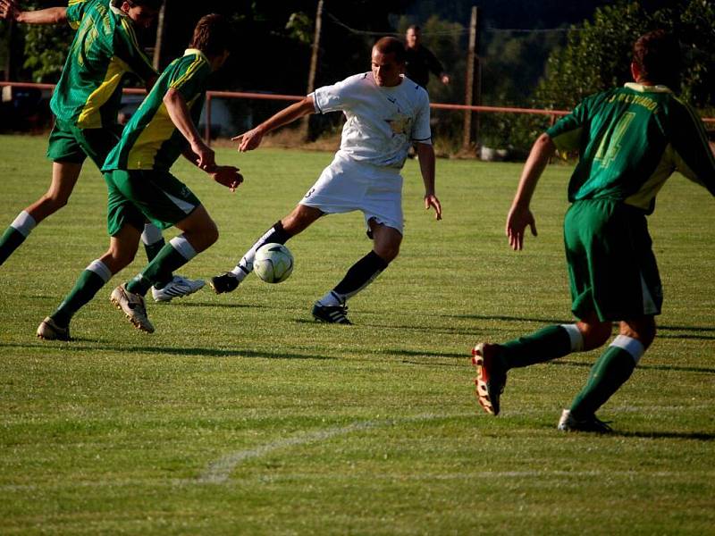  TJ Rozvadov  -  TJ Žichovice  5:0.