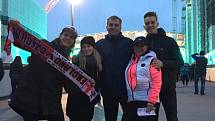 Stadion Wembley, 22. března 2019. Snímek Jardy Landrgotta s rodinou z Tachova.